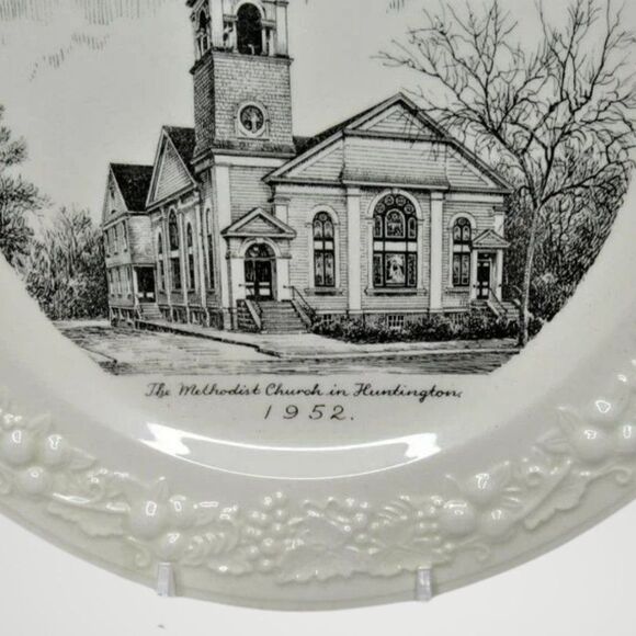 Collectors 10" Memory Plate The Methodist Church in Huntington 1952 10-Inch - Picture 2 of 3